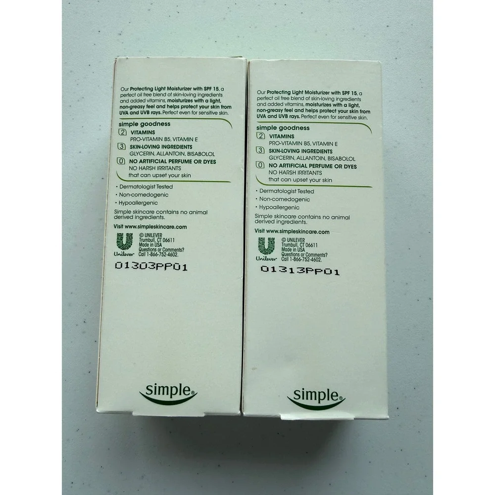 2 SIMPLE KIND TO SKIN Sensitive PROTECTING LIGHT MOISTURIZER 4.2oz No Oil SPF 15